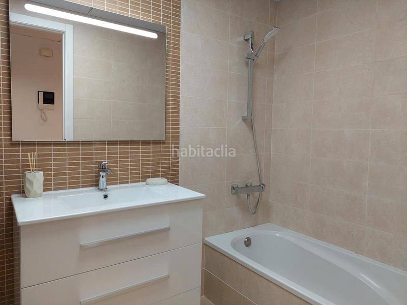 Foto 28f9196f-fa94-42f8-a44b-7153d37fc75c. Etagenwohnung in Grau - Quintanes Amposta