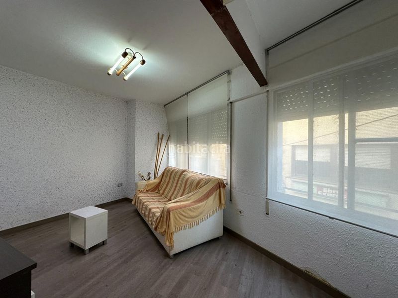 Foto bfa029c0-f047-4589-8eeb-d6d12c8a6fb2. Edificio  ideal inversores en Casc Antic Amposta