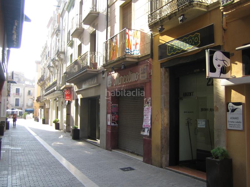 Foto 66d3b1f8-5da6-4651-adf6-59f42bdf3a96. Edifici a carrer de l'argent 22 a Centre Igualada