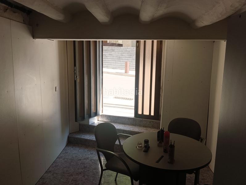 Foto 83ed1741-13a8-4c65-b329-18ccf7243052. Alquiler oficina despatx de lloguer al Centre de la ciutat en Igualada