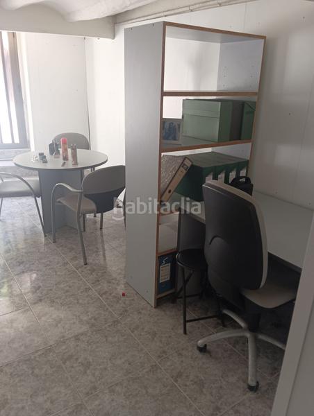 Foto 1182f6b5-b8c9-4852-9649-fb3ddf4ef7f6. Lloguer oficina a Centre Igualada