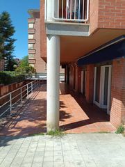 Lloguer Local Comercial  Avinguda de balmes. 2026-local av. balmes