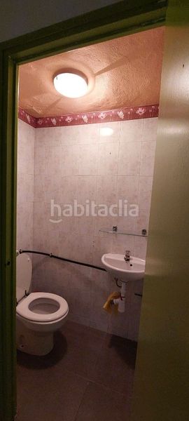 Foto 4e4e213a-4b12-480f-94d0-e60481937cf9. Alquiler local comercial en carrer de l'argent 22 local de lloguer al carrer argen en Igualada