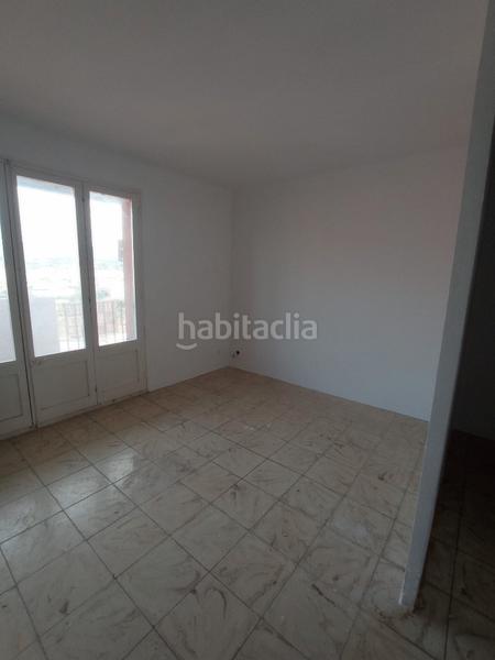 Foto f6a9b89e-58ce-4b55-a2c5-fc8088a52b3e. Pis a Riba-roja d´Ebre