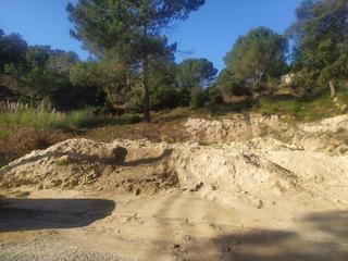 Terreny residencial a Montbarbat