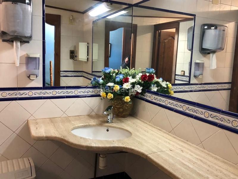 Foto c213611b-bec5-4736-8e11-553f5077944a. Business premise in Espinelves