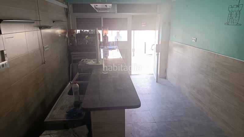 Foto dbf55c6f-3b41-46e9-98d6-f7cfc61174ee. Local commercial avec chauffage dans Singuerlín Santa Coloma de Gramenet