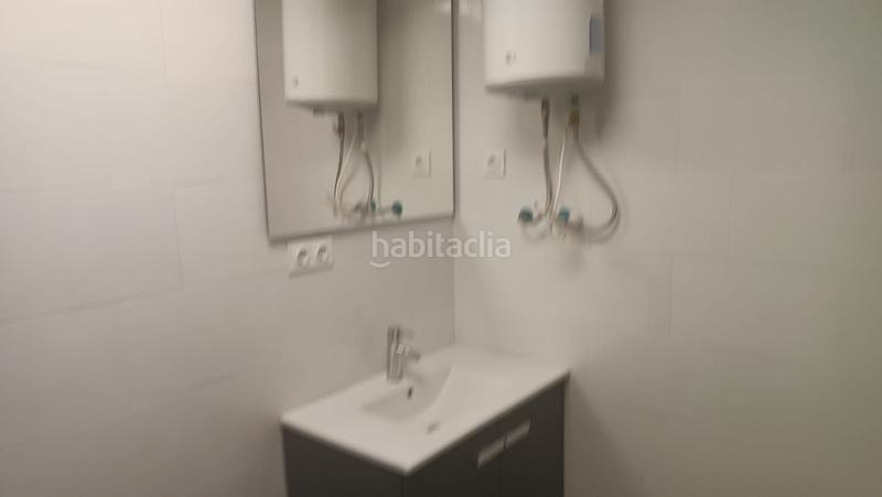 Foto d9c5f836-3b33-480c-b209-3ae1c63a761f. Local commercial dans Sils