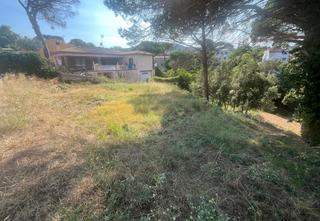 Terreny residencial a Niàgara Parc -Àgora Parc. Terreno en agora park