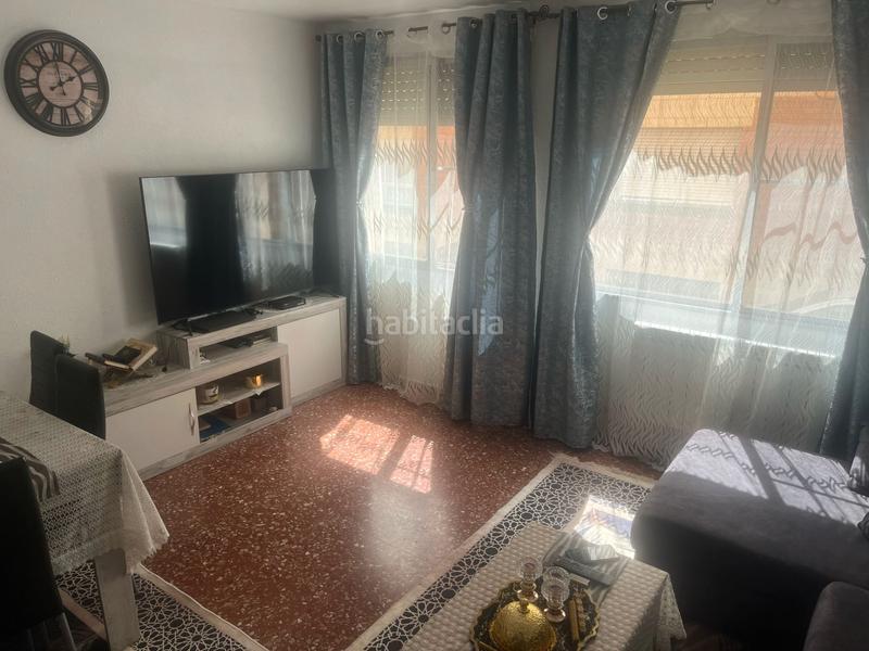 Foto ffed1c86-adee-4e48-811f-2bbdb3126996. Ground floor with heating in Zona Hospital Amposta