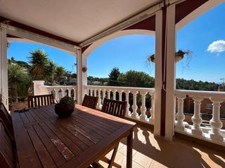 Chalet à Mas Mora-Sant Daniel. Casa en mas mora