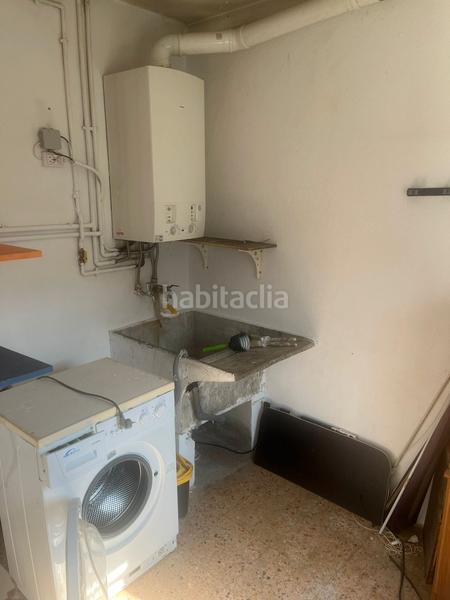 Foto 4c401f7f-b2dc-48d5-b705-590fb93cb857. Casa adossada amb xemeneia calefacció aparcament a Banyoles