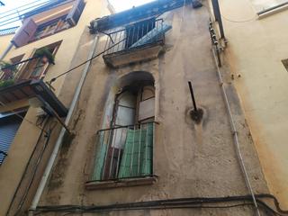 Maison jumelée  Carrer major. Casa completamente a reformar en cardona