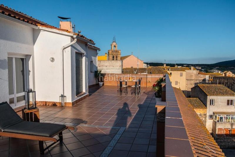 Foto 15368234-0dbe-4e10-8488-4b0f43c7fa2c. Pis amb xemeneia calefacció a Centre Vidreres