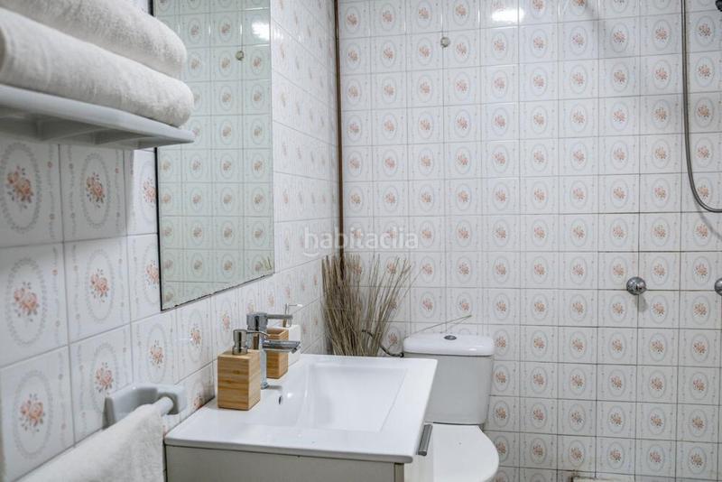 Foto 4da684d3-e382-4cf1-a760-dc8007b2ed93. Pis amb xemeneia calefacció a Centre Vidreres