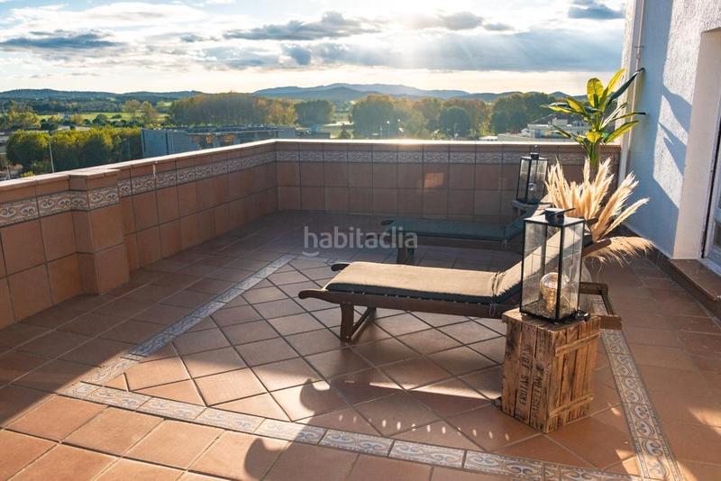 Foto 57418377-ee04-428e-b52e-f35eeba470ee. Pis amb xemeneia calefacció a Centre Vidreres