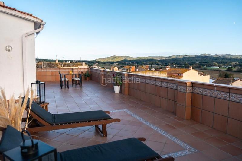 Foto d1911a69-91d1-453f-b8f8-cf60e7972ff7. Pis amb xemeneia calefacció a Centre Vidreres