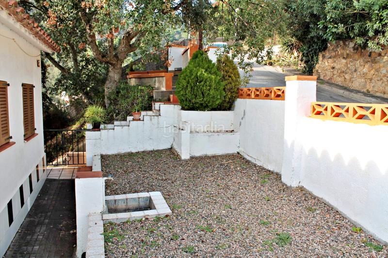 Foto 4ea5f2df-8d20-4a3b-8f76-23fe1e9d4d48. Chalet with fireplace in Serra Brava Lloret de Mar