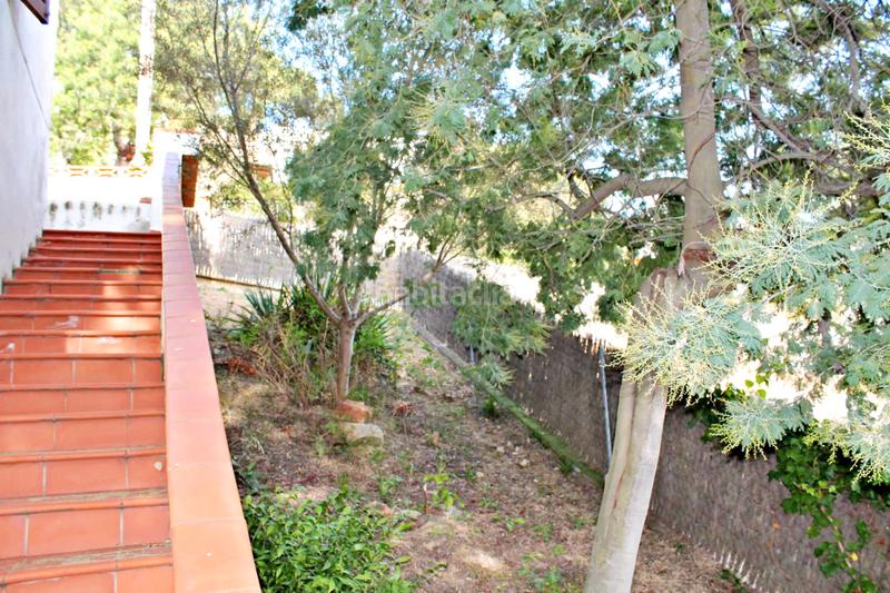 Foto 83f41bbe-a586-46d9-ab3d-92dd41887ac9. Chalet with fireplace in Serra Brava Lloret de Mar