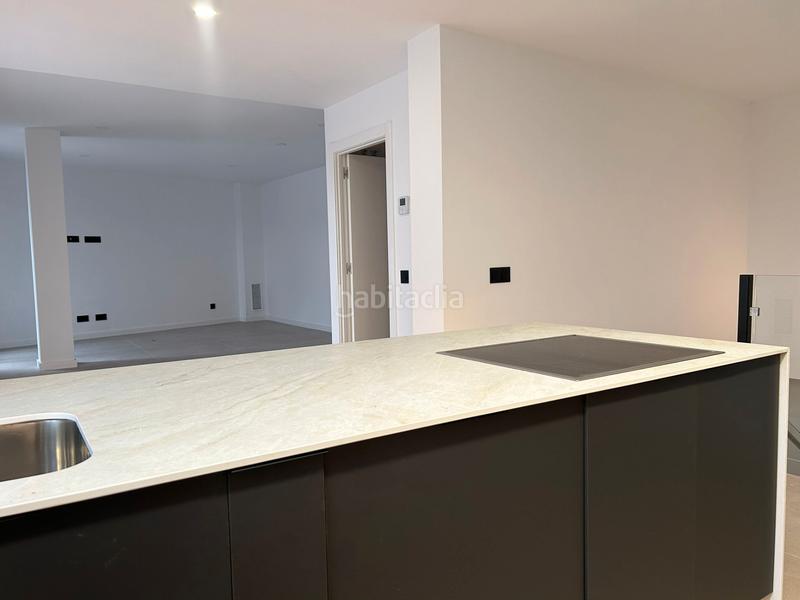 Foto a160d279-1631-46ff-9de2-6f00133fa2eb. Casa adosada  en Mont Ferrant-Joan Carles I Blanes