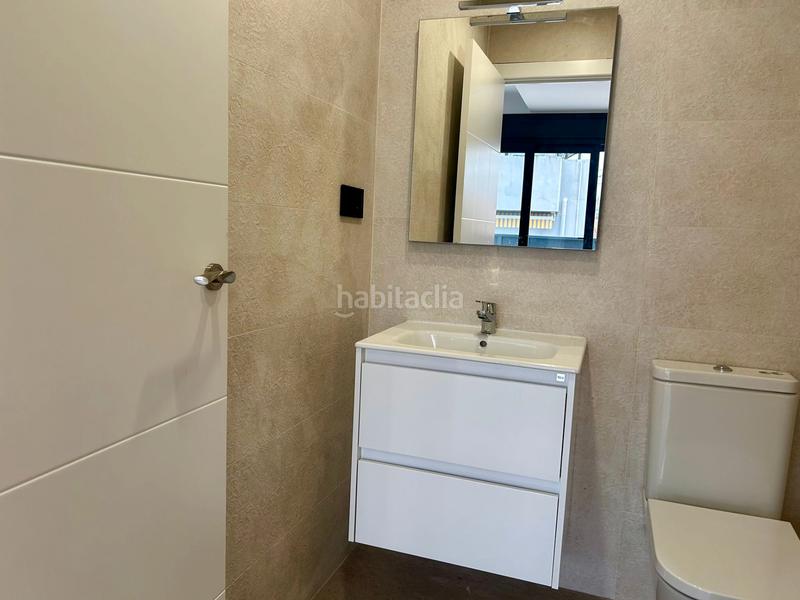 Foto f3d1646d-dd52-4838-8d5b-f99430a3294a. Casa adosada  en Mont Ferrant-Joan Carles I Blanes