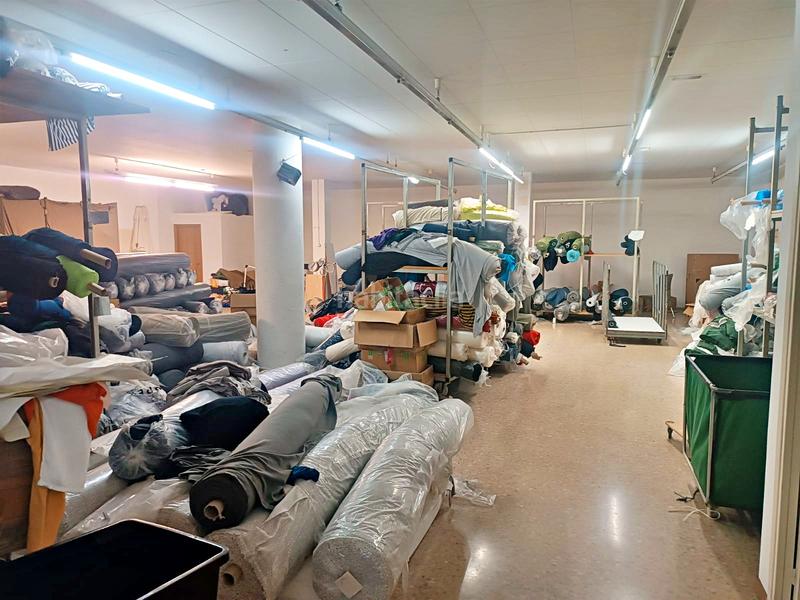 Foto 7e709321-12d5-4172-b2c2-deb263799432. Local comercial amb calefacció a La Llàntia Mataró