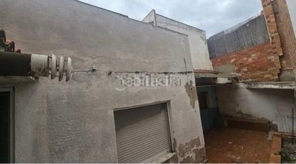 Foto a76ca0ca-134b-4793-b671-edfd33c14711. Casa adossada a Els Pavos Blanes