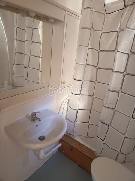 Foto b4f91724-01e6-4dde-aafd-c892d3122cb4. Pis a Centre Tortosa