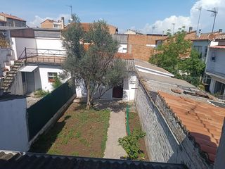 Casa a schiera in Manlleu. Casa en manlleu