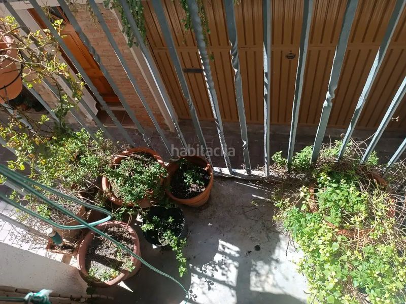 Foto 0d8b3c01-be58-4864-90e2-77a2686b1a95. Casa adossada a Ascó