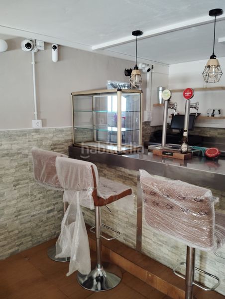 Foto fa7db1c4-0ab1-40e8-add0-885923b702b3. Local comercial a Constantí