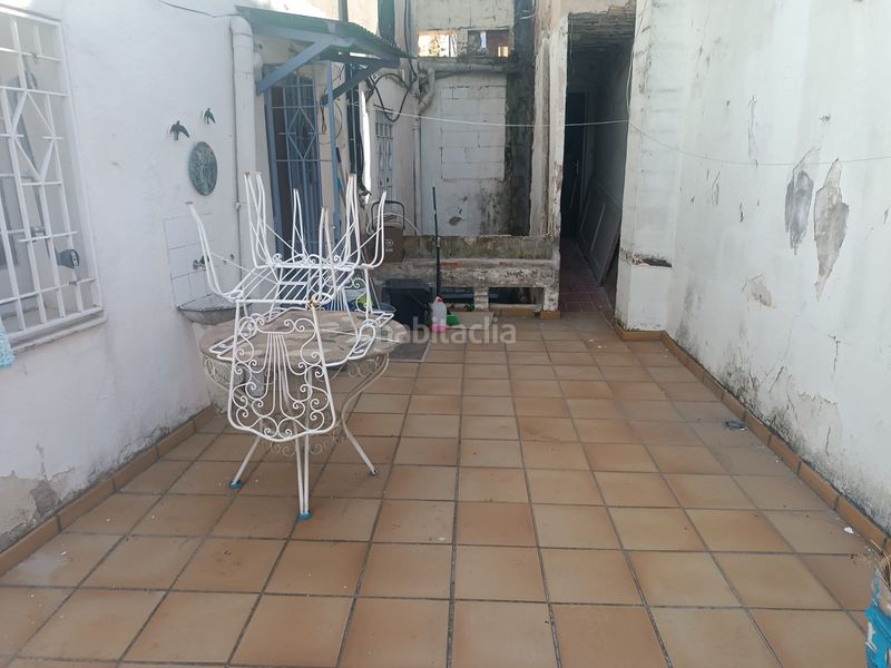 Foto 3c3c0190-3585-4375-9484-6eb90782ef02. Pis amb xemeneia calefacció a Anglès