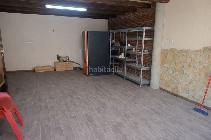 Foto 124d7740-d6da-4a31-a73c-cc3a8031ace5. Local comercial a Centre Vidreres