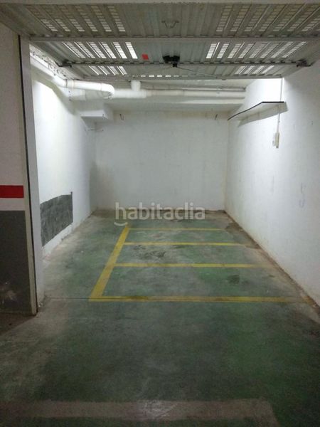 Foto 5b377c35-2621-457a-a84e-63b3cd7ad691. Aparcament cotxe a Mont Ferrant-Joan Carles I Blanes