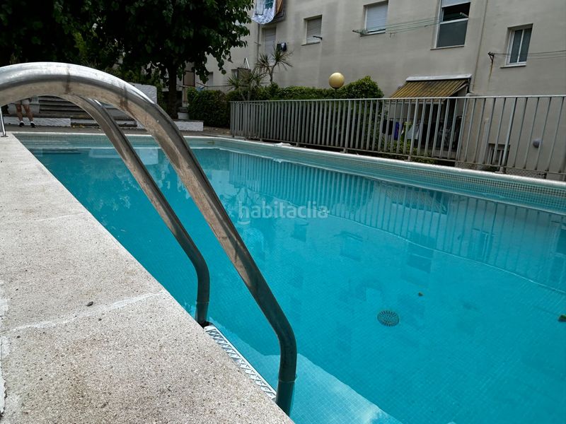 Foto d00d0a8a-1ba7-4586-a1a5-3335828c3ddb. Pis amb calefacció aparcament piscina a Mont Ferrant-Joan Carles I Blanes