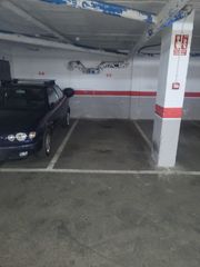 Aparcament cotxe a Centre