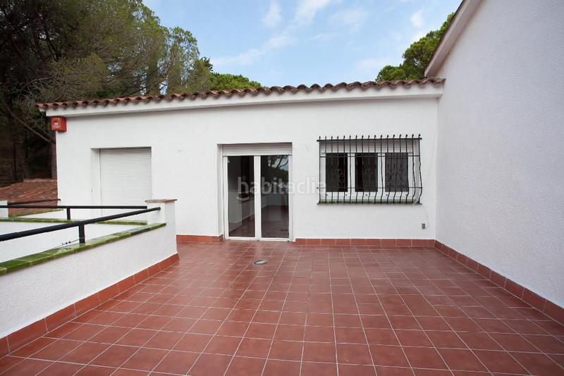 Foto d12395b9-96a9-49c6-b4a8-bd030fcf7635. Chalet with fireplace heating parking pool in Santa Maria Balís - Can Riera - Can Jordi Sant Vicenç de Montalt