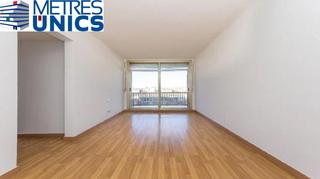 Appartement  Avinguda primer de maig. Piso ocupado en venta avda primer de maig, la llagosta