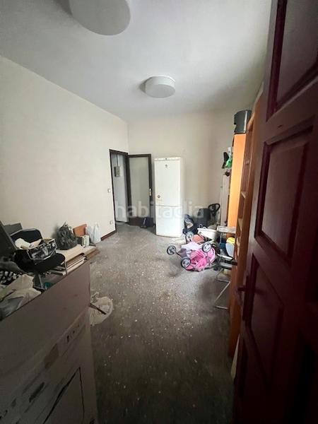 Foto ca33f010-14e4-4933-bd34-1c793a789836. Local comercial local okupado en El Palau - Escorxador Mataró