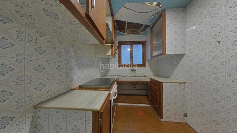 Foto 0cae5fdd-62c5-4b1f-a3bd-85b348fea121. Pis amb xemeneia a Granollers nord Granollers