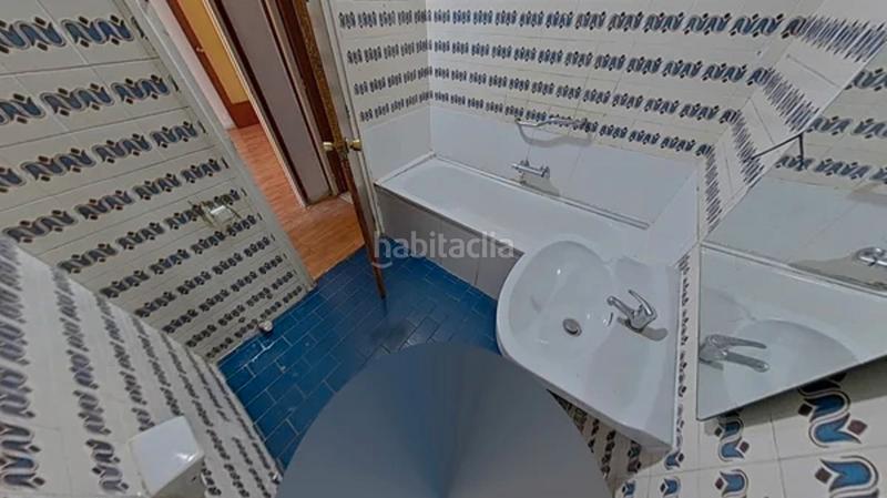 Foto f1cebb03-5b34-40c3-a2db-e2186d8e60ce. Piso  a reformar en el centro de mollet en Centre Mollet del Vallès