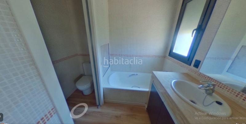 Foto 0e66f4e1-60ba-4eea-982e-8de5e91c060b. Casa con camino riscaldamento parcheggio piscina in Roca del Vallès (La)