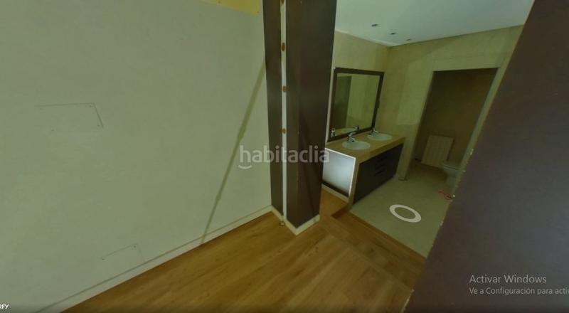 Foto 539e5eaf-3b56-4bdf-8adf-3fe22a995029. Casa con camino riscaldamento parcheggio piscina in Roca del Vallès (La)