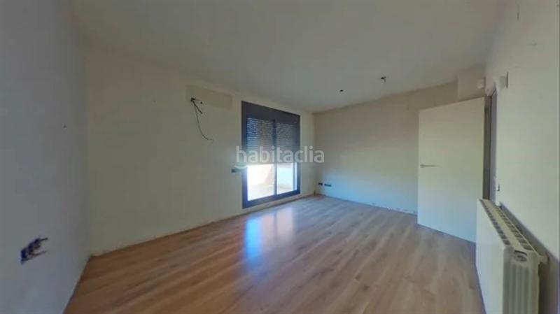 Foto 54c26d95-3f8b-4860-81bb-433d0242daee. Casa con camino riscaldamento parcheggio piscina in Roca del Vallès (La)