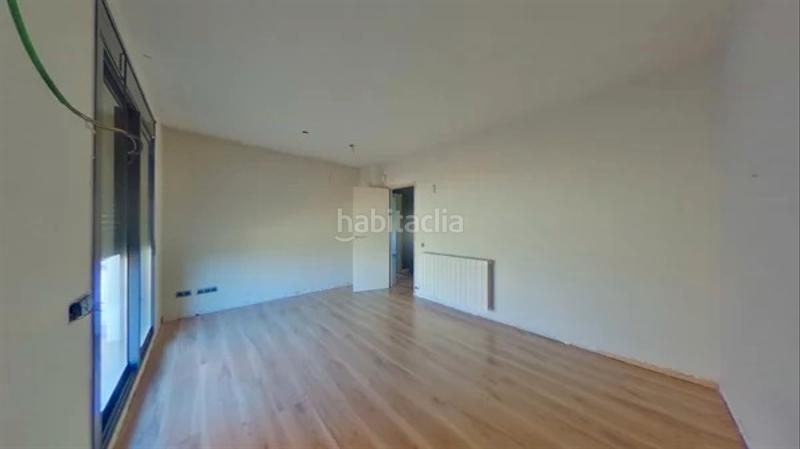 Foto 6c518cba-658d-4752-9974-5b8669aa7676. Casa con camino riscaldamento parcheggio piscina in Roca del Vallès (La)