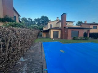 Maison à Roca del Vallès (La). Casa unifamiliar en santa agnès de malanyanes