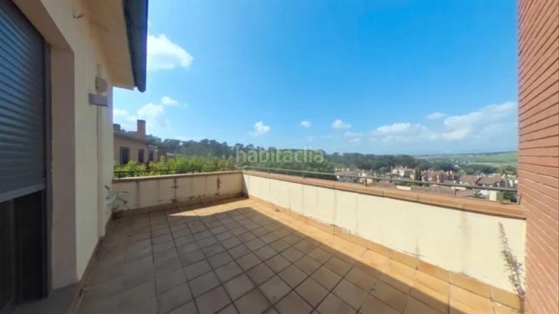 Foto 9abe269b-631a-4c38-ba44-b92d663aa295. Casa con camino riscaldamento parcheggio piscina in Roca del Vallès (La)