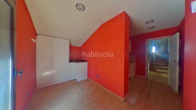 Foto b17ae341-84c6-43c8-84ee-f3b2e0ba9d1a. Casa con camino riscaldamento parcheggio piscina in Roca del Vallès (La)