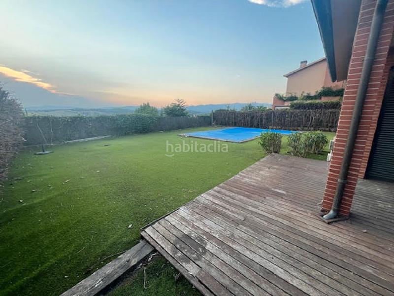 Foto e5de7a13-c902-48af-bdba-b39e527dc2ad. Casa con camino riscaldamento parcheggio piscina in Roca del Vallès (La)
