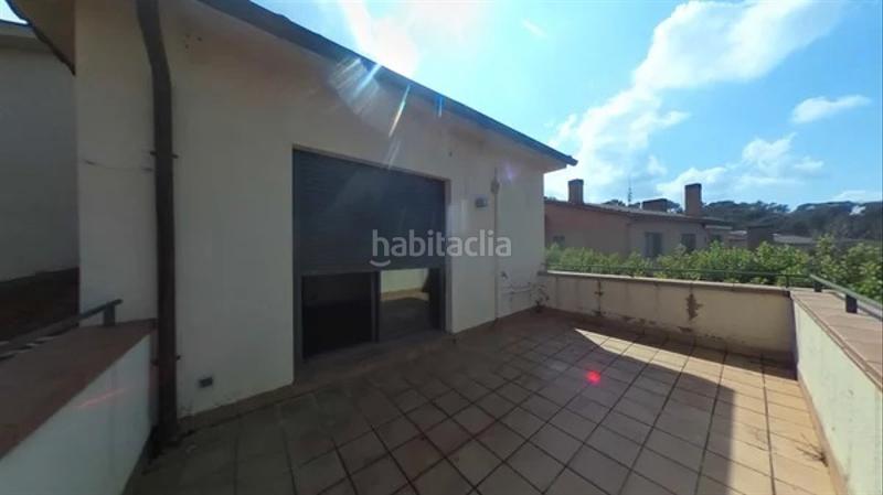 Foto fd1205a1-8bb9-4efd-8030-803fd6e4215d. Casa con camino riscaldamento parcheggio piscina in Roca del Vallès (La)